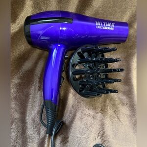 Hot Tools Turbo Ceramic Ionic Salon Hair Dryer w/diffuser attachment
